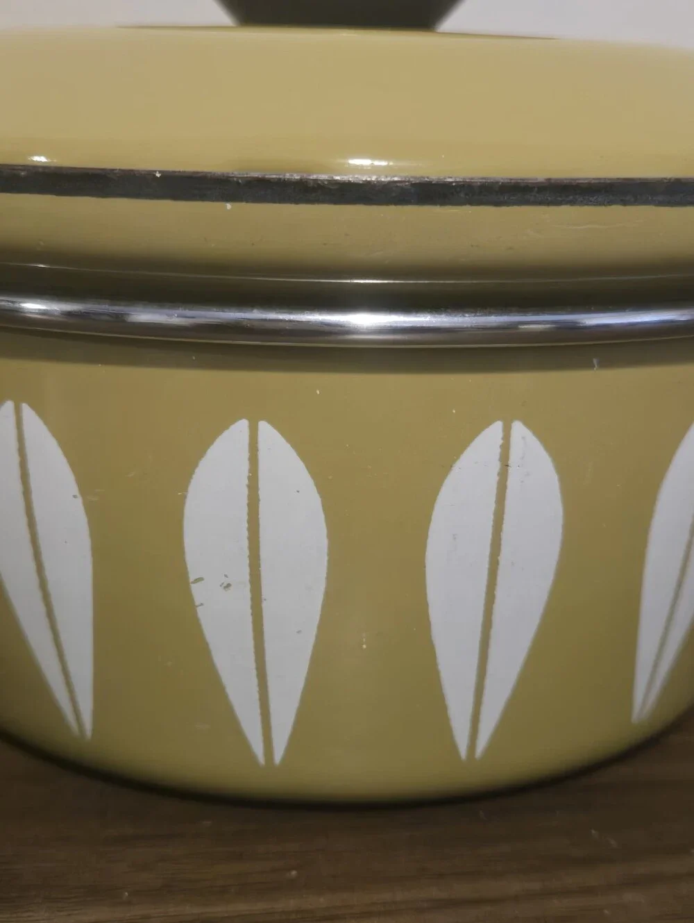 Cathrineholm Green Lotus Sauce Pan 1 Qt.
